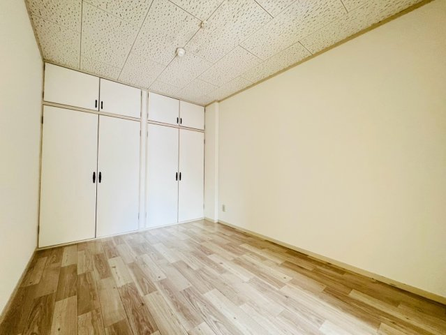 山本マンションの内装