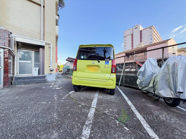 トダカ高田馬場コーポの駐車場|駐車場
