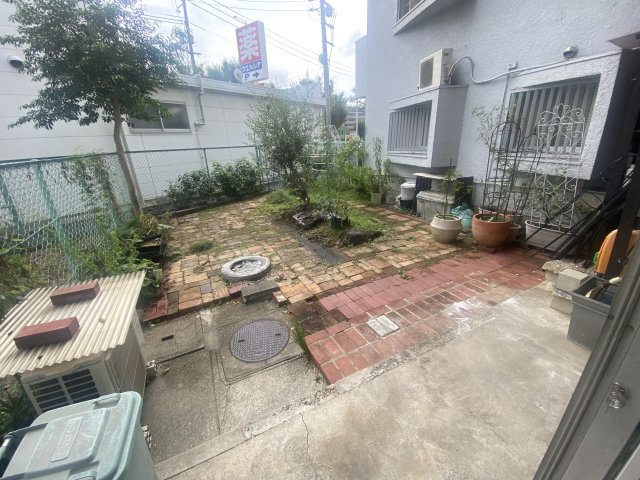 プレジデント後楽園の庭