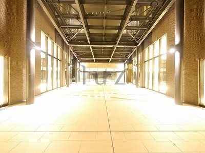 ブリリアシティ横浜磯子　E棟のエントランス|高級感あるエントランスです。