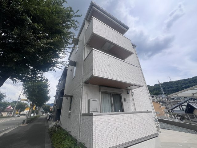 神戸市北区谷上東町のアパートの間取り
