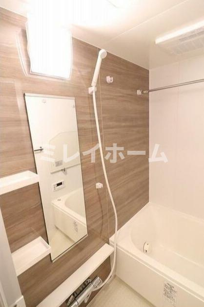 ラクラス蒲田の浴室