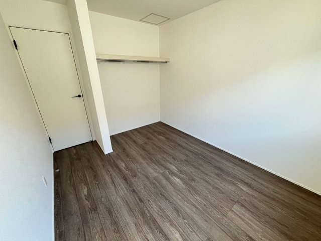 読谷村高志保新築戸建て　1号棟（全2棟）の洋室
