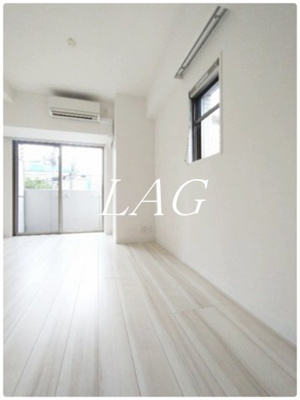 【居間・リビング】 | Rising place 西浅草 | 洋室のお部屋です。