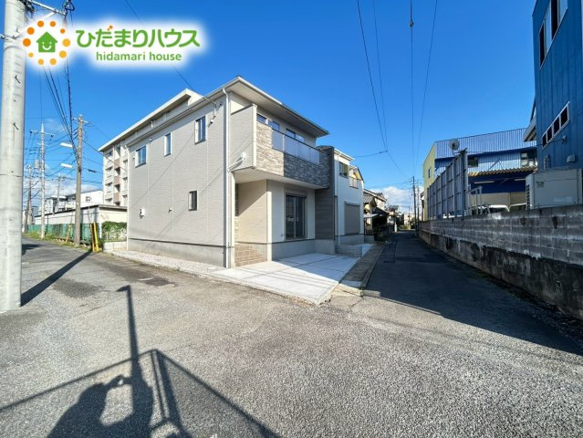 上尾市本町2期　新築戸建　01の前面道路含む現地写真