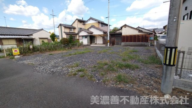 ６７２９９　岐阜市鷺山土地の外観