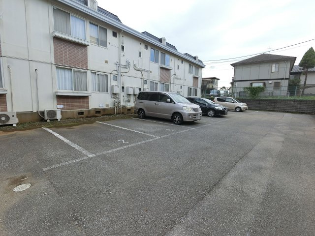 【駐車場】