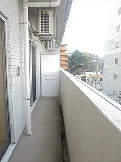 【バルコニー】ＨＦ 東中野　レジデンス 