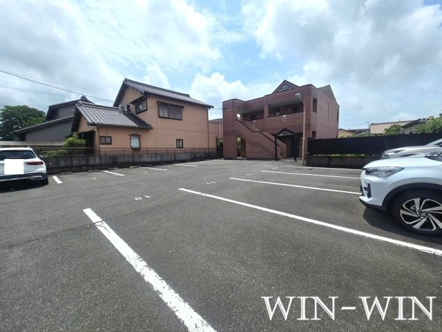 エスべランサⅡの駐車場
