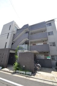 リヴェール三軒茶屋の外観
