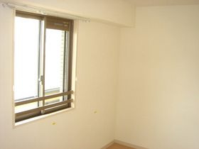 リヴェール三軒茶屋の寝室