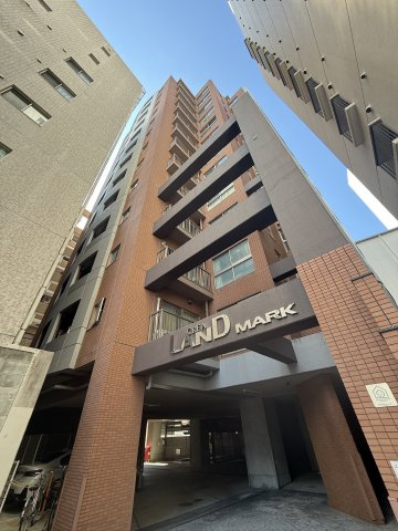 クレアランドマークの外観