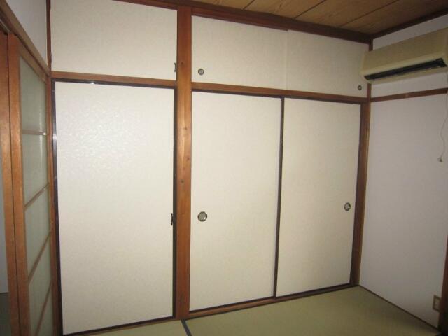 川崎市多摩区菅５丁目のアパートの寝室