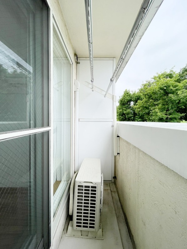 武蔵野市関前５丁目の賃貸マンションのバルコニー