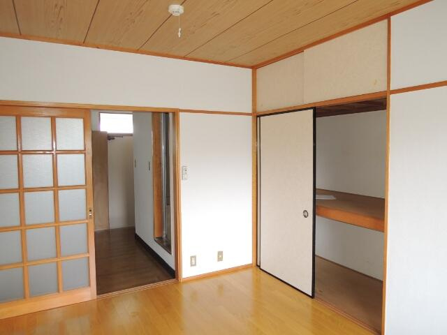 川崎市多摩区菅馬場１丁目のアパートの和室