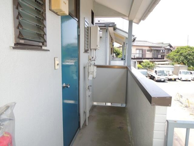 川崎市多摩区菅馬場１丁目のアパートのバルコニー