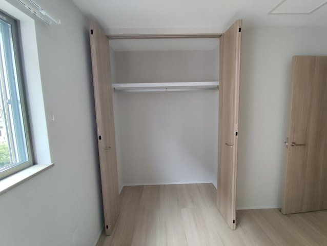 東新小岩7丁目貸家の収納