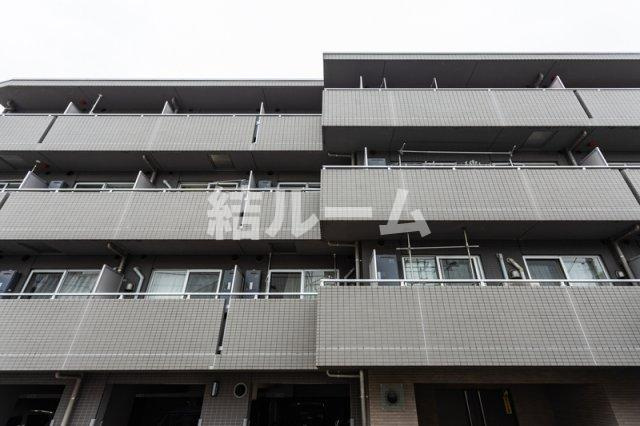 板橋区赤塚２丁目の賃貸マンションの外観