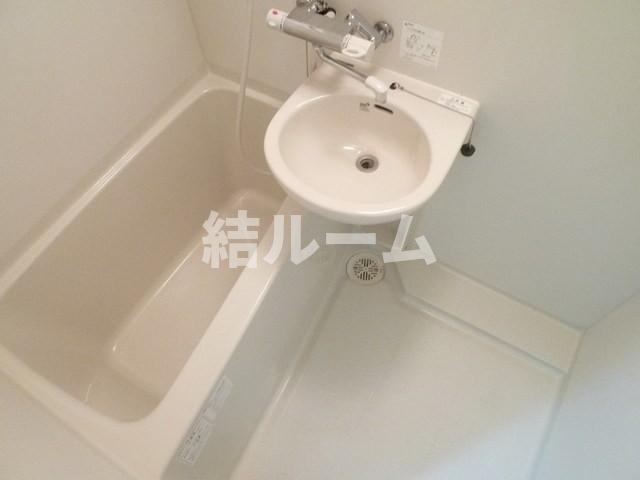 板橋区赤塚２丁目の賃貸マンションの浴室