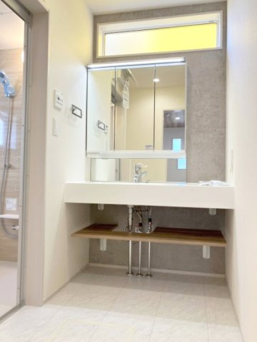 坂戸市伊豆の山町7期　新築戸建の独立洗面台
