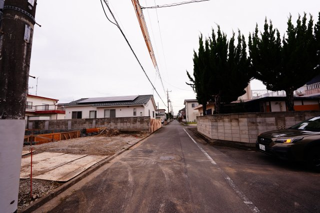 新築　前橋市大利根町１丁目　Heartful　Town　A号棟の前面道路含む現地写真|現地写真　東側接道幅員約5ｍ