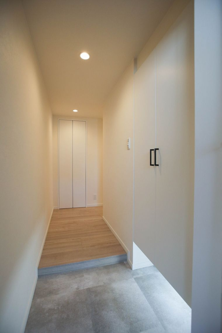 ライオンズマンション日本橋浜町第２の玄関|ライオンズマンション日本橋浜町第２：玄関・廊下画像です！