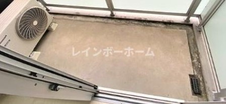 クラリーチェのバルコニー