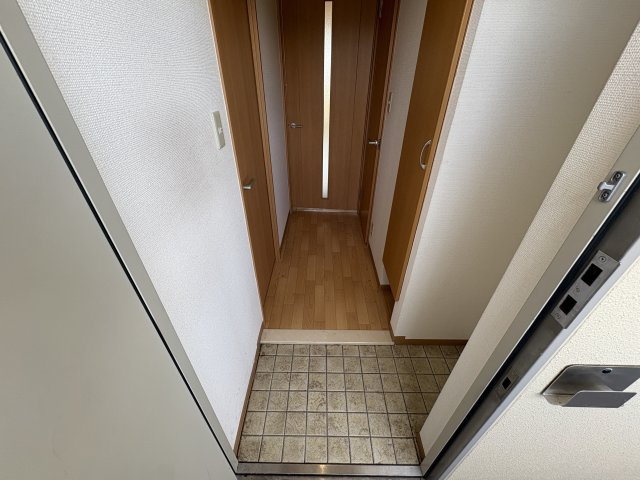 スプランドゥールヴィラの玄関