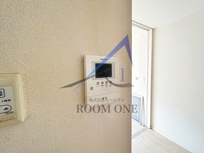 カーサ千住東のセキュリティ|モニター付きインターホンです。