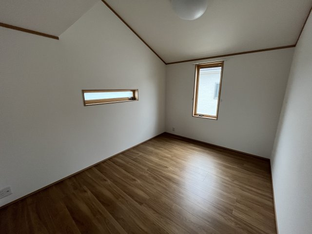 美の浜貸戸建F-8の洋室