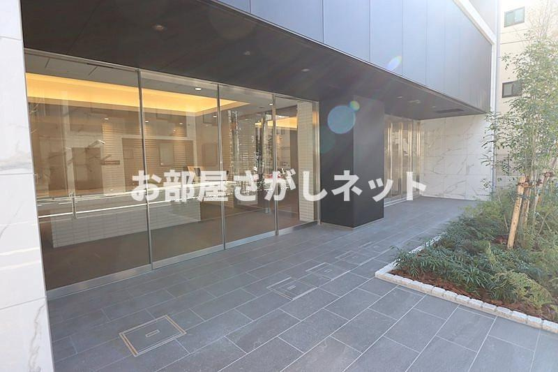 ガリシアレジデンス品川パークサイド【高級賃貸・ブランドマンション】のエントランス