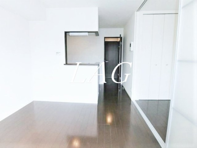 【居間・リビング】 | インペリアルⅠ | 洋室のお部屋です。