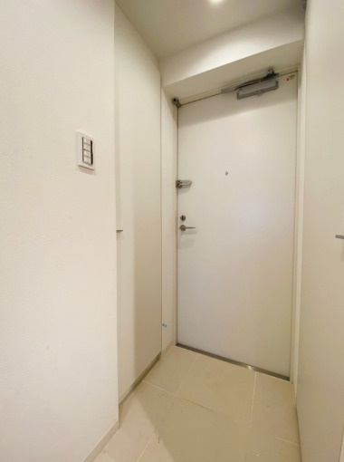 Beverly Homes 赤塚公園Ⅱの玄関