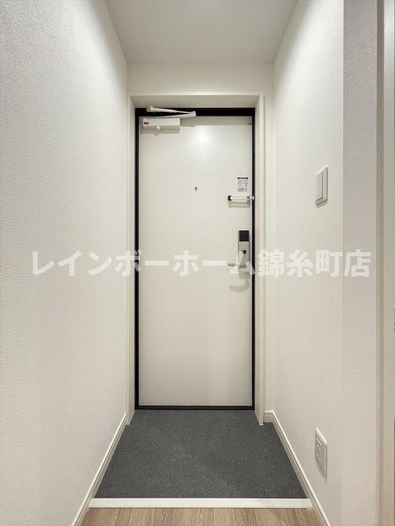 robot home 谷塚の玄関