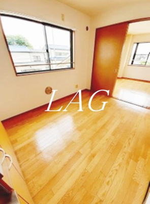 【居間・リビング】 | グラット　シュロス | 洋室のお部屋です。