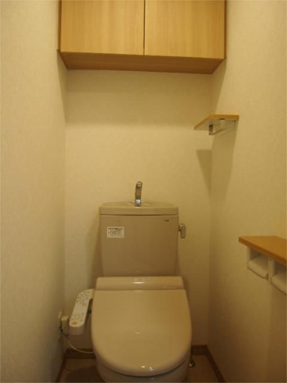 【トイレ】 | ルーブル赤羽 | ゆったりとした空間のトイレです