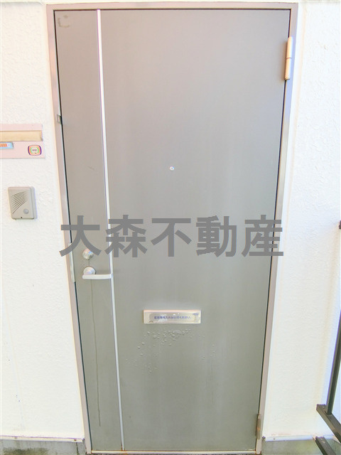 カレジ馬込の玄関