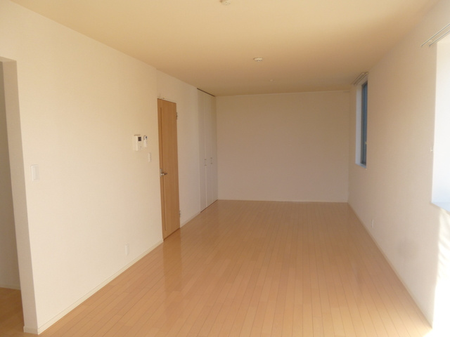 フォレストガーデン鷺宮Ⅱの内装|★2面採光の明るいお部屋★