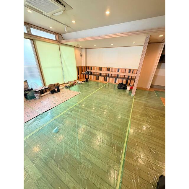 神屋町６丁目店舗の内装