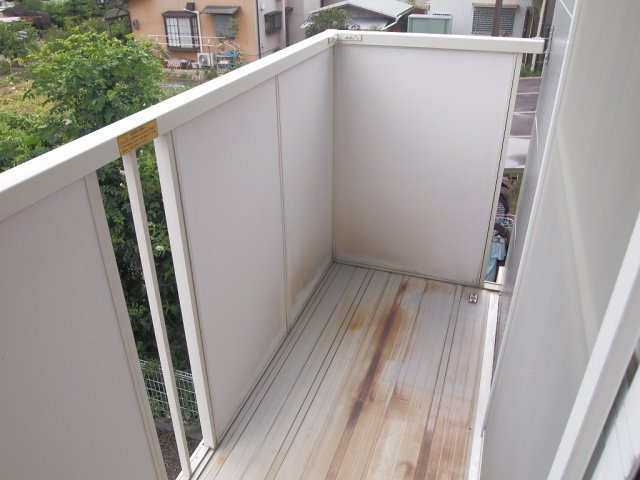 アヴァンガーデンⅢのバルコニー