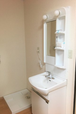 扇フラワーハイツの洗面所|※掲載写真は現況と異なる場合がございます。あらかじめご了承ください。