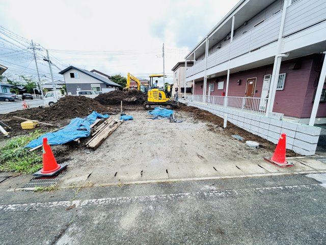 新築　高崎市東貝沢町2期　GRAFARE　１号棟の駐車場|現地写真　駐車スペースは並列2台分可能です！
