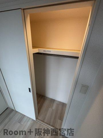 セレニテ甲子園プリエの収納