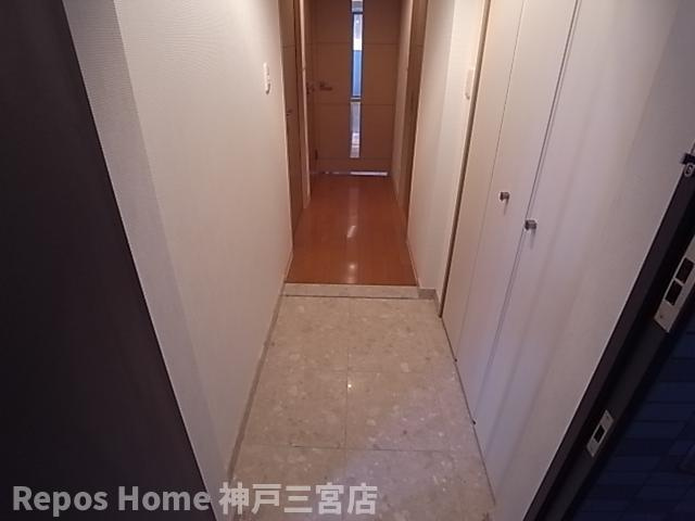 アーバネックス元町通の玄関