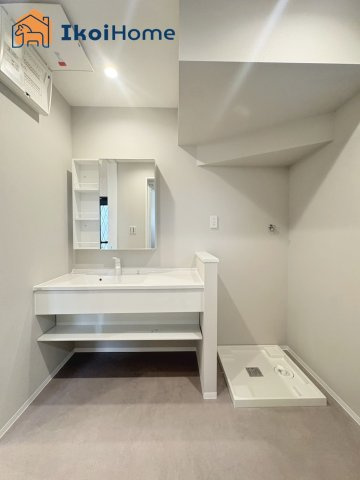 明石市大久保町高丘2丁目　新築戸建の洗面所|【ホームページに現地動画掲載中】●年中無休：当日予約可●洗面所も地元工務店様こだわりのお洒落です！