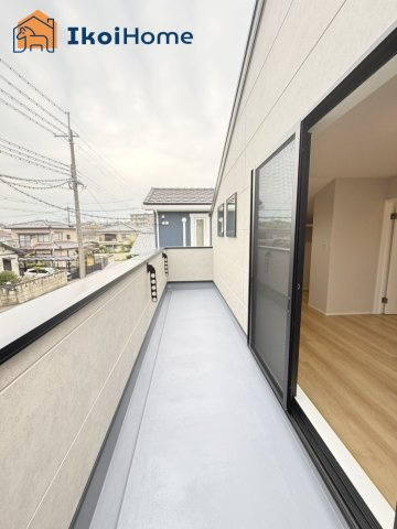 明石市大久保町高丘2丁目　新築戸建のバルコニー|【ホームページに現地動画掲載中】●年中無休：当日予約可●バルコニーには屋根はございません！