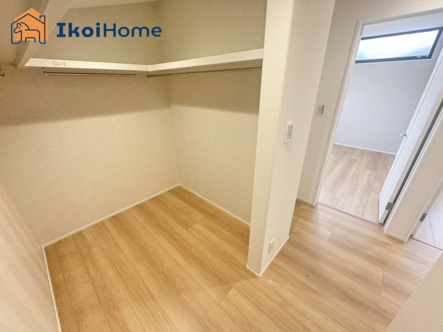 明石市大久保町高丘2丁目　新築戸建の収納|【ホームページに現地動画掲載中】●年中無休：当日予約可●2階の廊下には大きな収納があります！