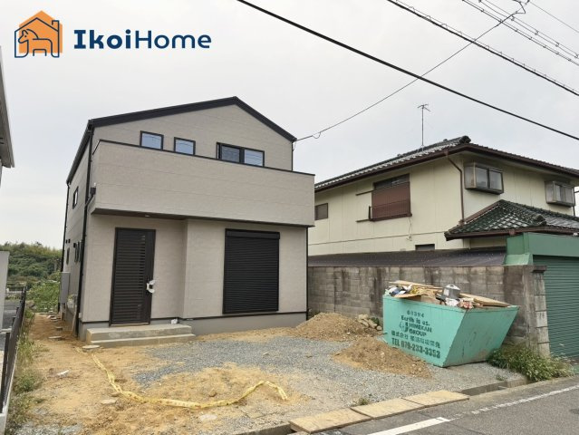 明石市大久保町高丘2丁目　新築戸建のエントランス|【ホームページに現地動画掲載中】●年中無休：当日予約可●夜間でもご案内可能。いつでも問い合わせ可！
