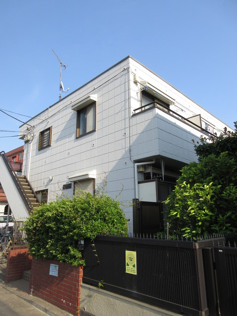フラット・アキヤマの外観|★２０１７年外壁塗装済★旭化成ヘーベルメゾン★