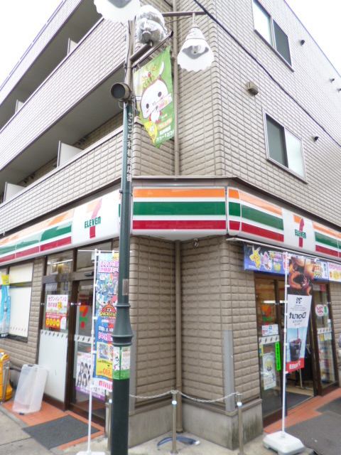 フラット・アキヤマのその他|セブンイレブン